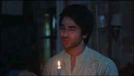 Jaane Anjaane Hum Mile - 4th October 2025